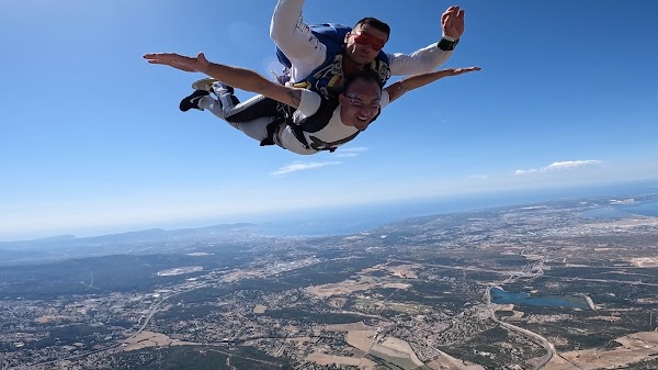 Go Jump Parachutisme