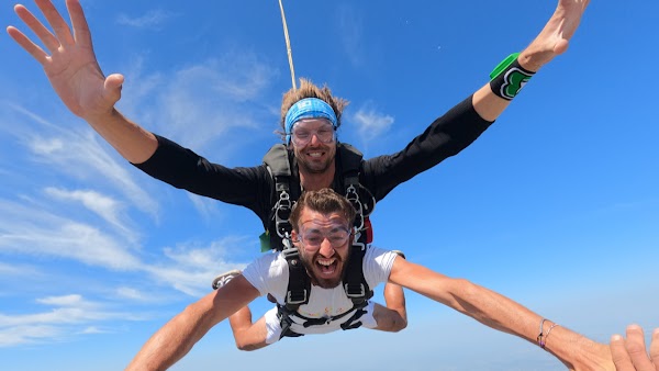 6FLY - saut en parachute - stage PAC - Avignon - Pujaut